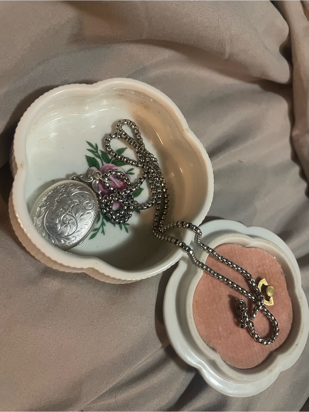 Heritage house inc music box trinket dish- tune always